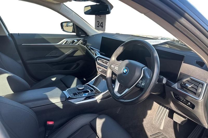 Used BMW 501 Sport Line 286 HP (210 kW) 2024 Black Coupe