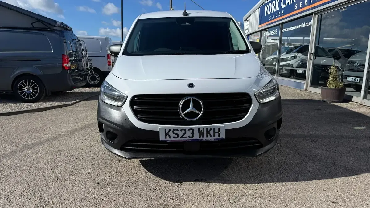Used Mercedes Citan 110 Progressive 95 HP (69 kW) 2023 White MPV