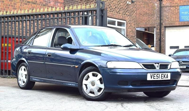 Used Vauxhall Vectra 2002 Blue Hatchback