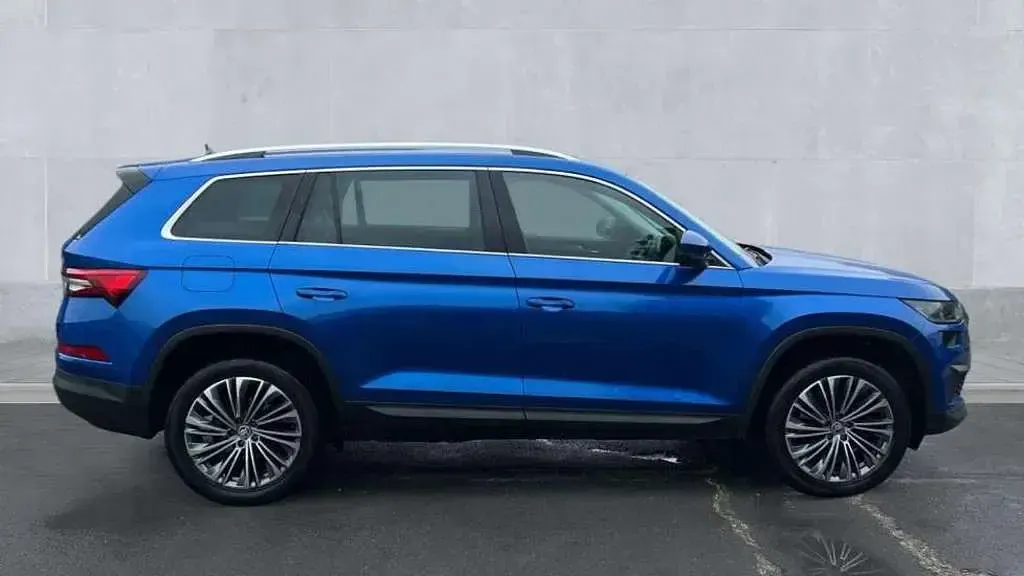 Used Skoda Kodiaq SE L Executive 150 HP (110 kW) 2022 Blue SUV