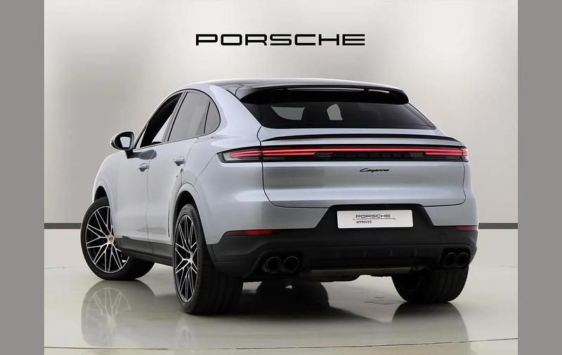 Used Porsche Cayenne 348 HP (255 kW) 2023 Silver SUV