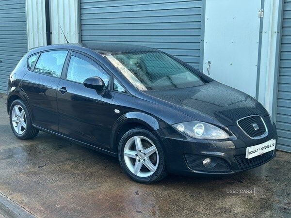 Black Used 2011 Seat Leon Ecomotive Hatchback | £3,845 (A bit pricey) - Image 1/4