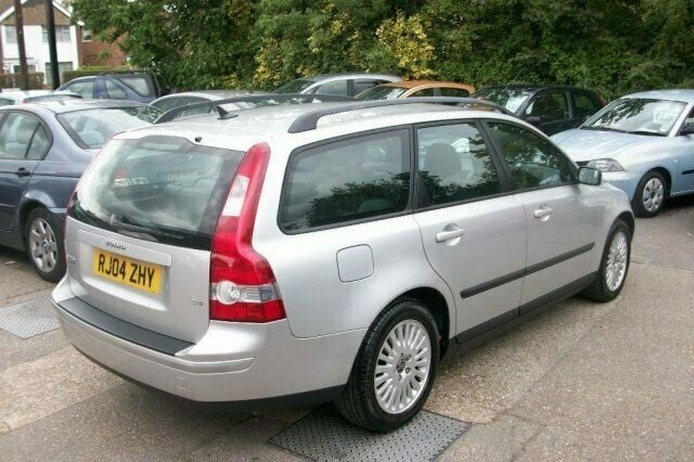 Used Volvo V50 170 HP (125 kW) 2004 Estate