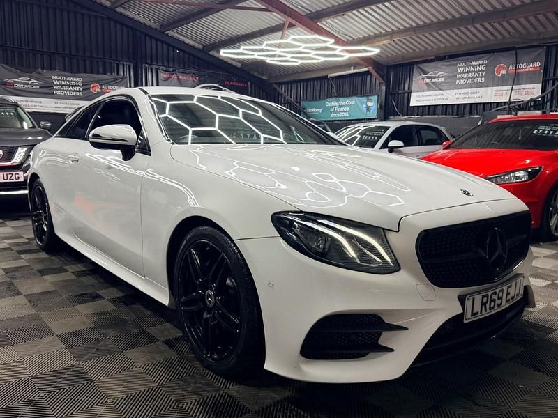 Used Mercedes E220 AMG line 194 HP (142 kW) 2019 White Coupe