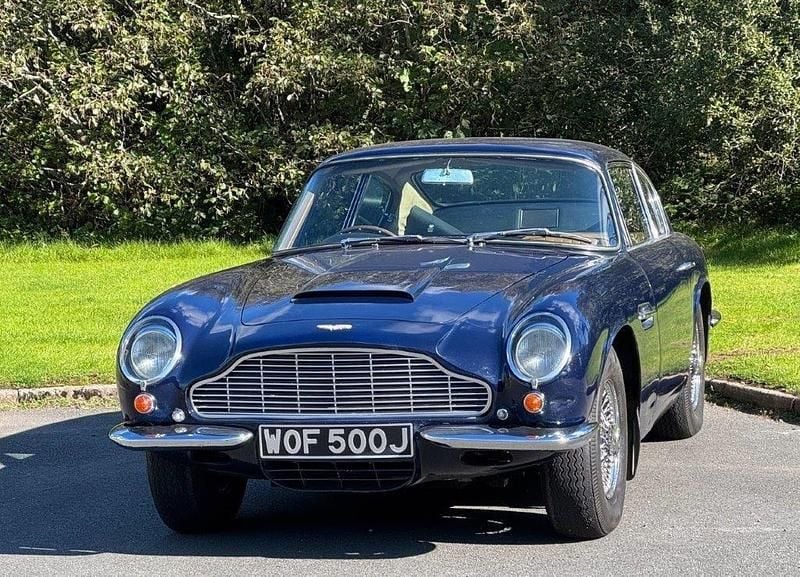 Used Aston Martin DB6 1970 Blue Coupe