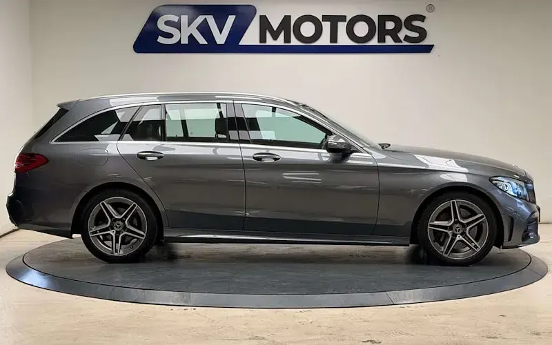 Used Mercedes C300 AMG Line Premium 258 HP (189 kW) 2018 Grey Estate