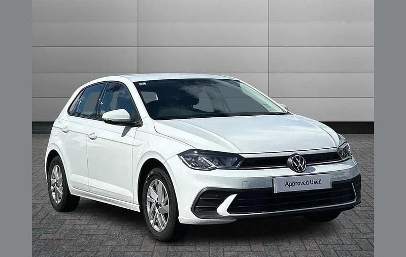 White Used 2022 VW Polo Life Hatchback | £15,249 (Fair price) - Image 1/4