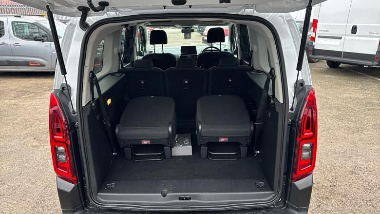 Used Citroën Berlingo XTR 100 kW (136 HP) 2023 MPV