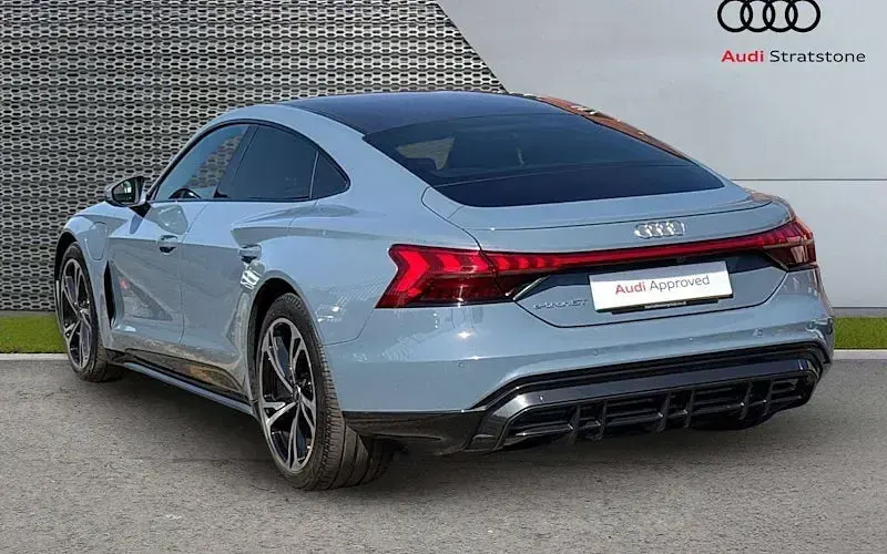 Used Audi e-tron GT quattro 389 kW (530 HP) 2024 Sedan