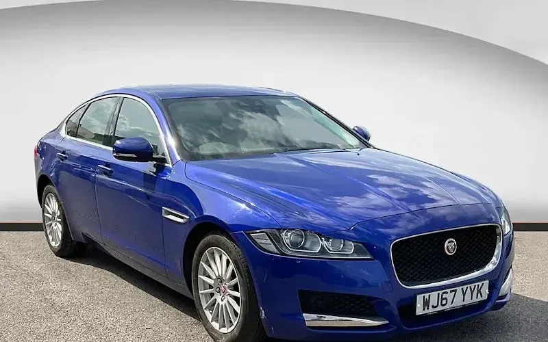 Gebraucht Jaguar XF Prestige 179 PS (131 kW) 2020 Limousine
