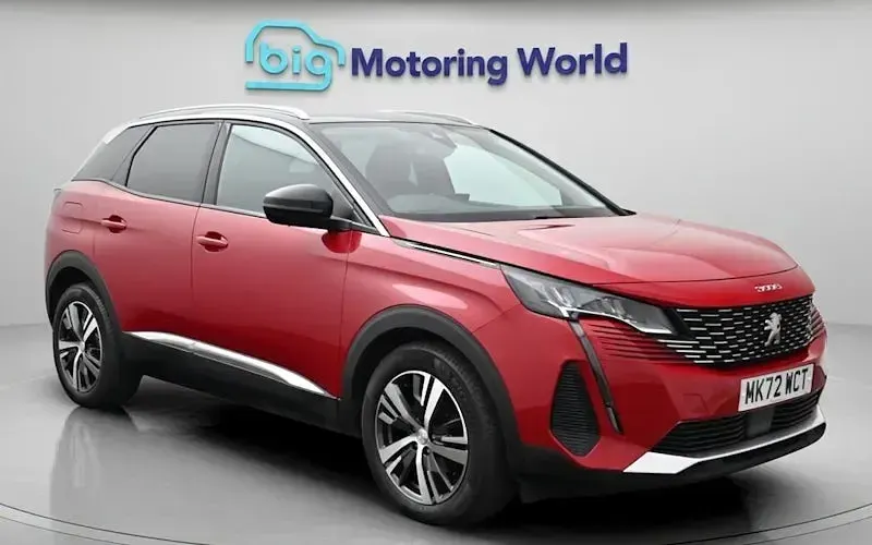 Second-hand Peugeot 3008 Allure+ 131 CP (96 kW) 2022 SUV