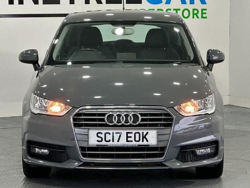 Used Audi A1 Sportback Sport 95 HP (69 kW) 2017 Grey Hatchback