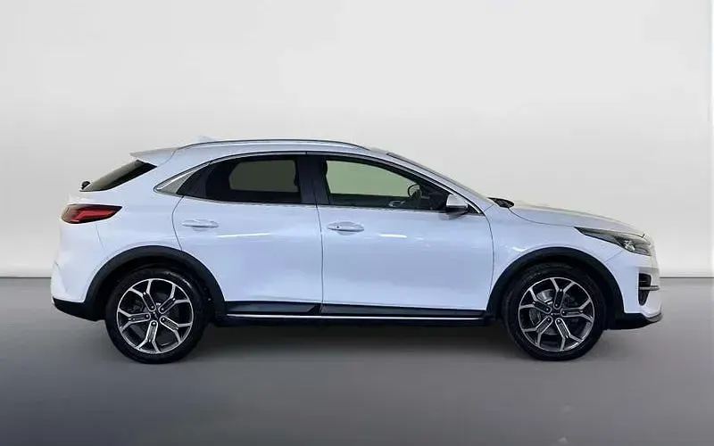 Used Kia XCeed 160 HP (117 kW) 2022 White SUV