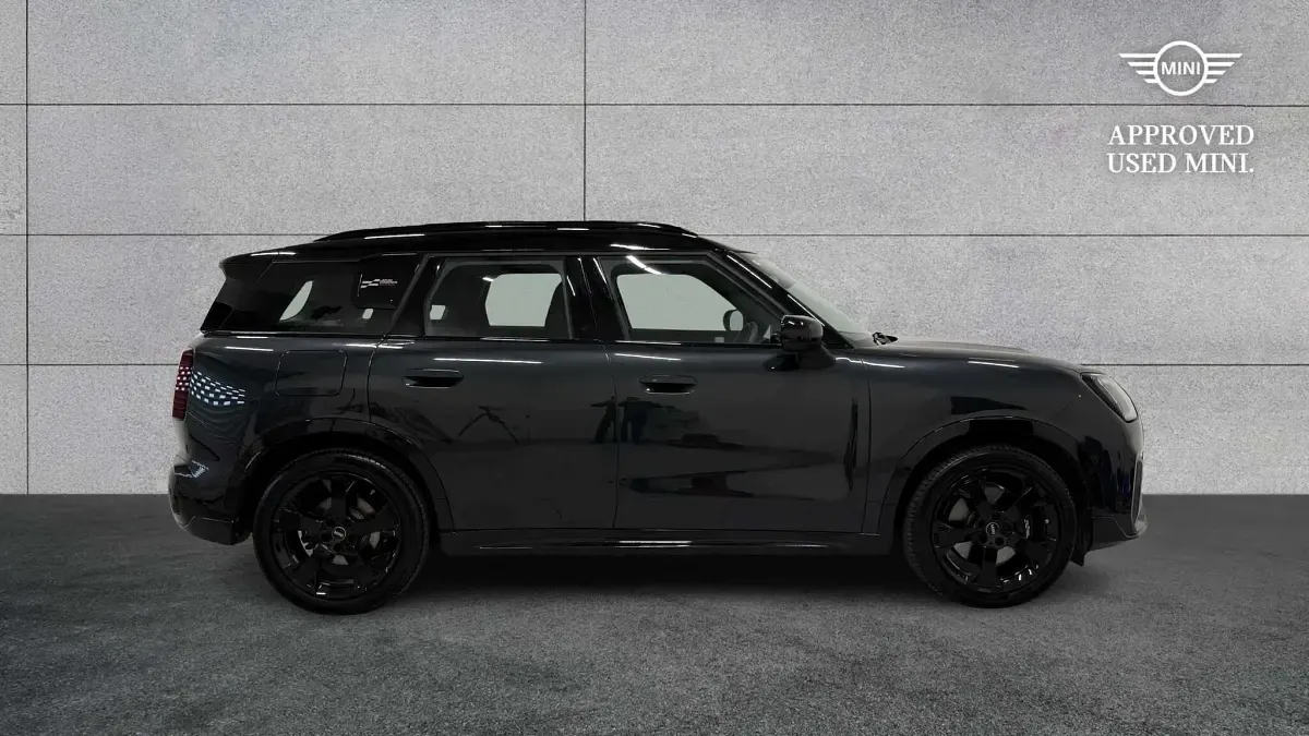 Used Mini Countryman 168 HP (123 kW) 2025 Grey SUV