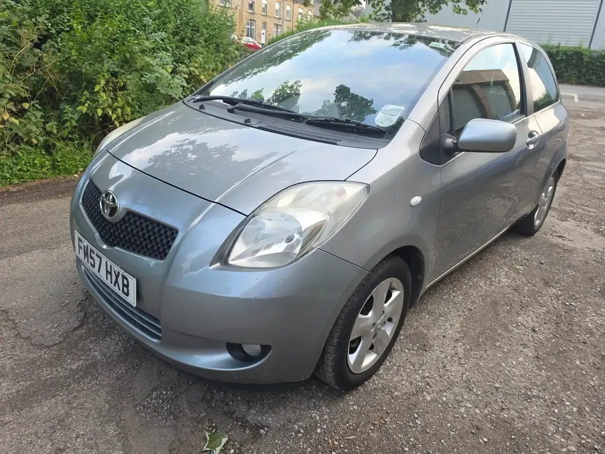 Used Toyota Yaris 2008 Silver Hatchback