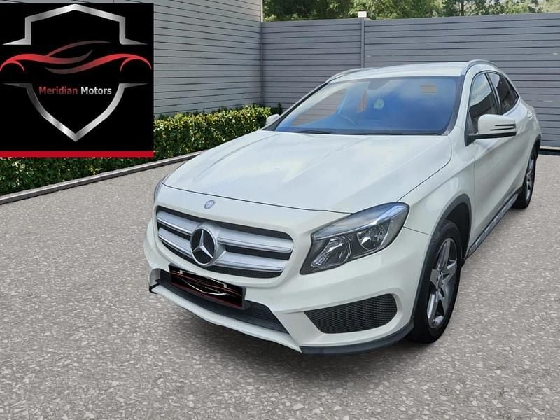 Used Mercedes GLA200 AMG line 136 HP (100 kW) 2015 White SUV
