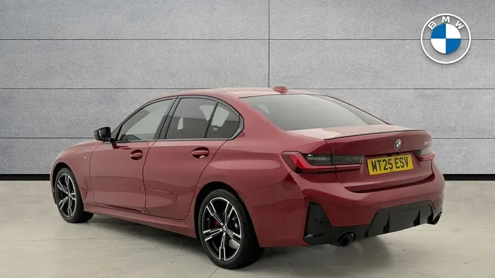 Usado BMW 320 M Sport 181 CV (133 kW) 2025 Rojo