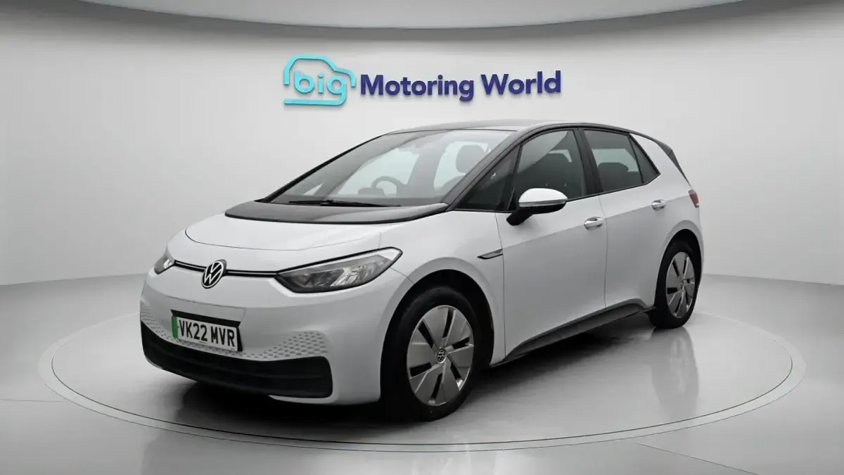 Used VW ID.3 Pro Performance 150 kW (204 HP) 2021 White Hatchback