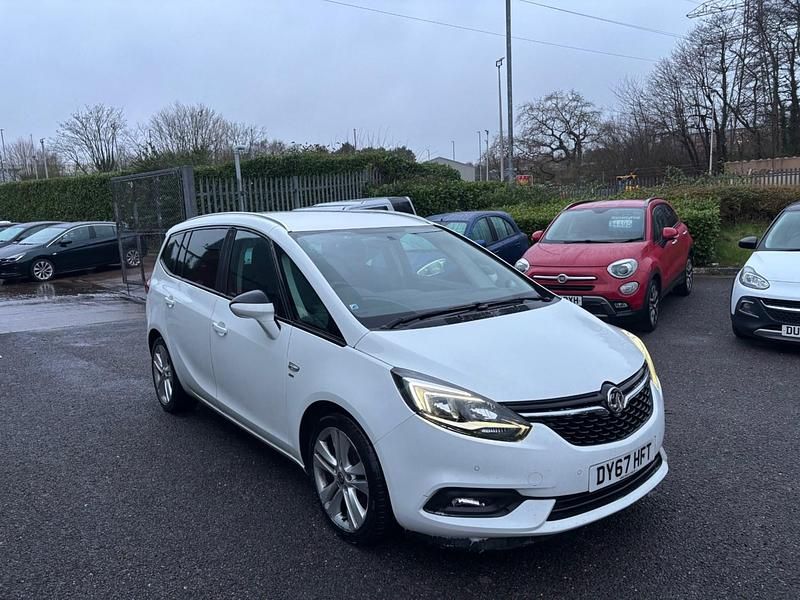 Used Vauxhall Zafira SRi 170 HP (125 kW) 2017 White MPV
