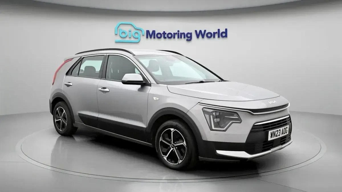 Gebraucht Kia Niro 141 PS (103 kW) 2023 SUV