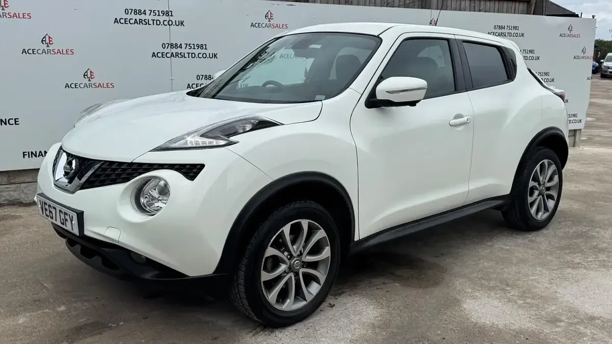 Used Nissan Juke Tekna 115 HP (84 kW) 2017 White SUV
