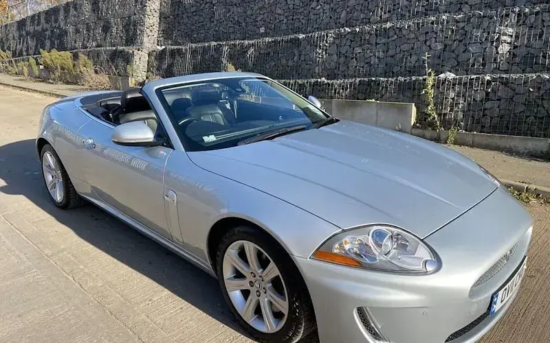 Used Jaguar XK 385 HP (283 kW) 2011 Silver Cabriolet