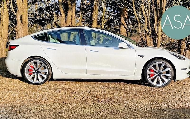 Used Tesla Model 3 Performance 334 kW (455 HP) 2023 Sedan