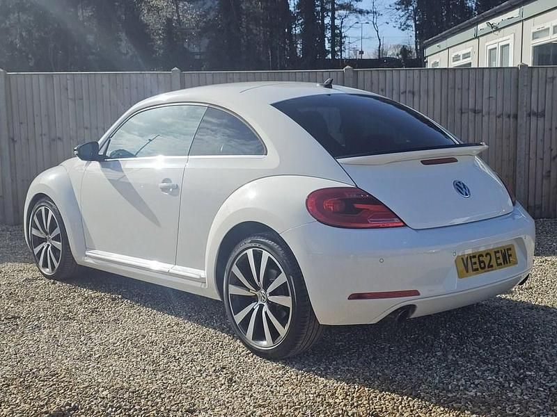 Used VW Beetle 200 HP (147 kW) 2013 White Hatchback