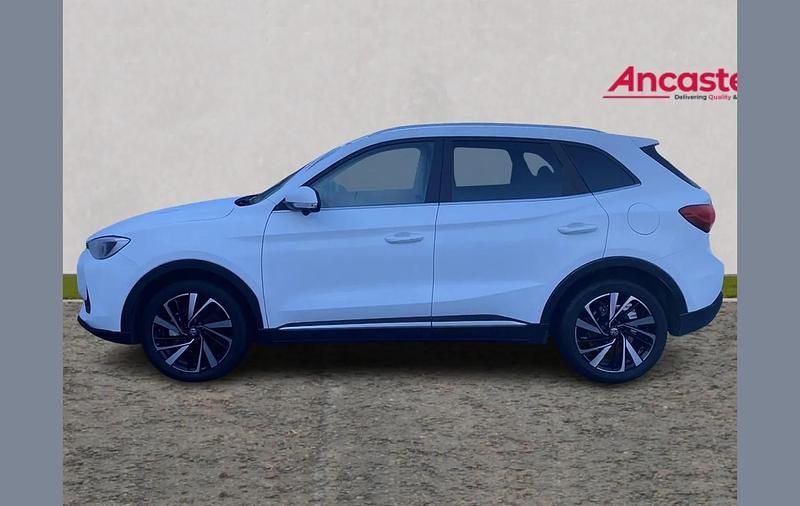 Used MG ZS Trophy 192 HP (141 kW) 2024 White SUV