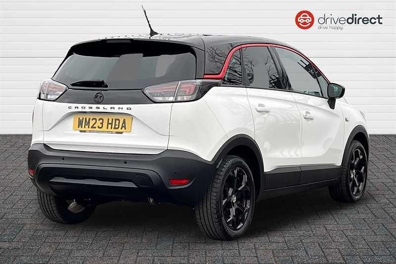 Used Vauxhall Crossland S 110 HP (80 kW) 2023 White SUV