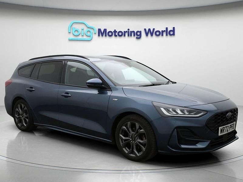 Blue Used 2022 Ford Focus ST-Line Estate | £16,800 (Fair price) - Image 1/4