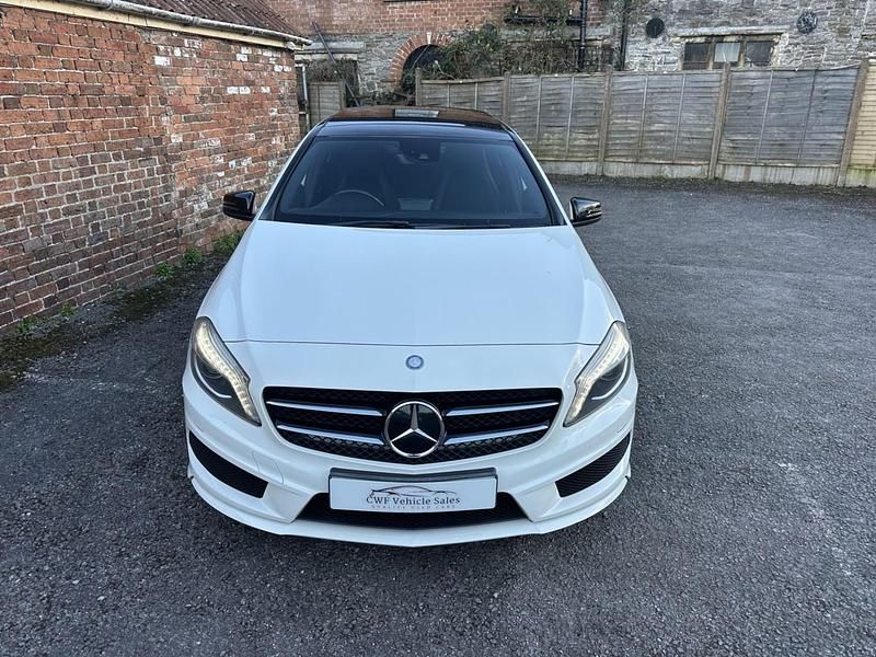Usado Mercedes A220 AMG 2013 Branco Citadino