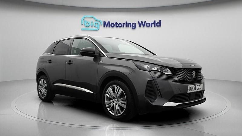 Used Peugeot 3008 GT 130 HP (95 kW) 2021 Grey SUV