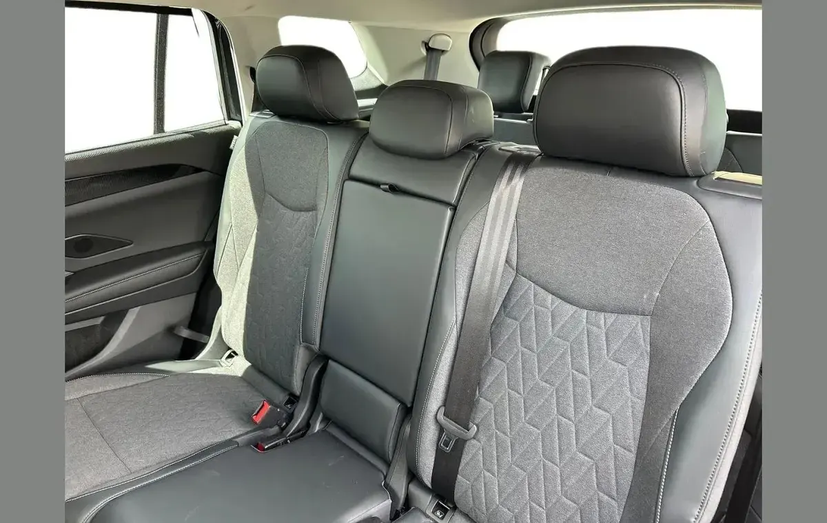 Usado VW Tayron Life 147 HP (108 kW) 2026 Cinzento SUV