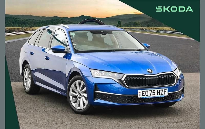 Used Skoda Octavia SE L 147 HP (108 kW) 2025 Race blue metallic Estate