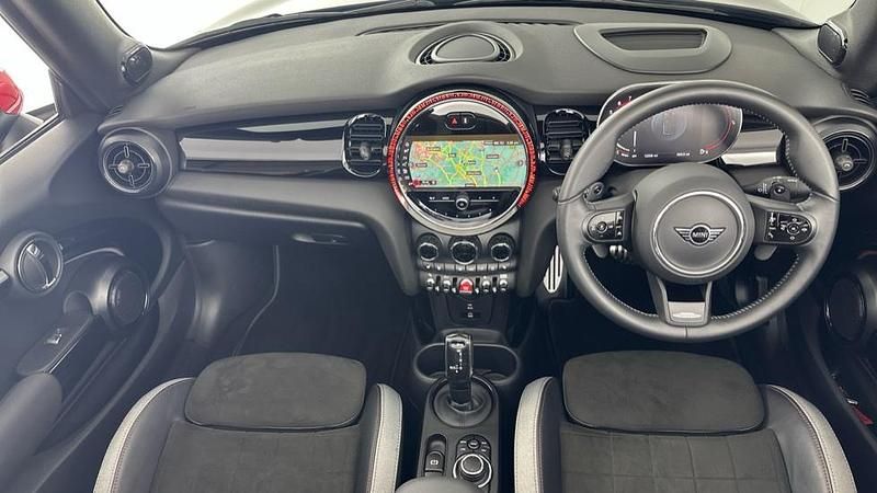 Used Mini John Cooper Works 228 HP (167 kW) 2023 Black Hatchback