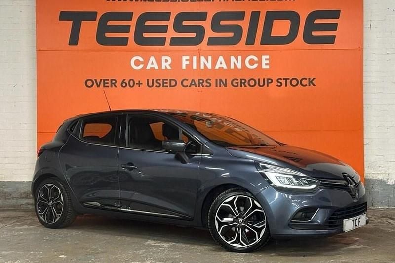 Used Renault Clio IV Dynamique 90 HP (66 kW) 2017 Grey Hatchback