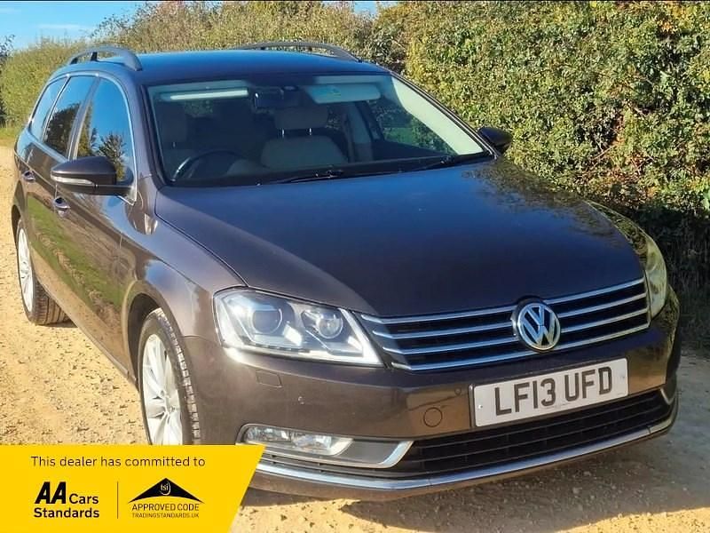Brown Used 2013 VW Passat Highline Estate | £5,500 (Fair price) - Image 1/2