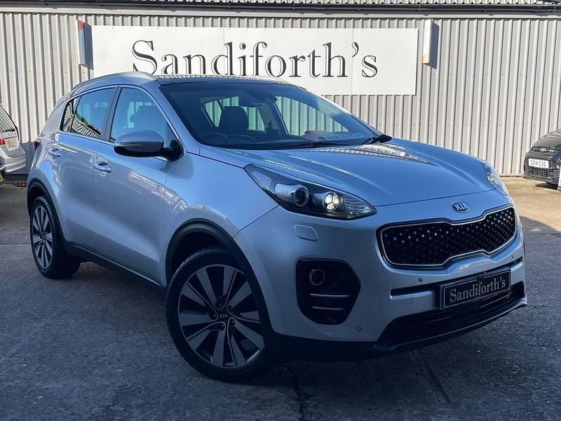 Silver Used 2016 Kia Sportage 4 SUV | £10,990 (Fair price) - Image 1/4