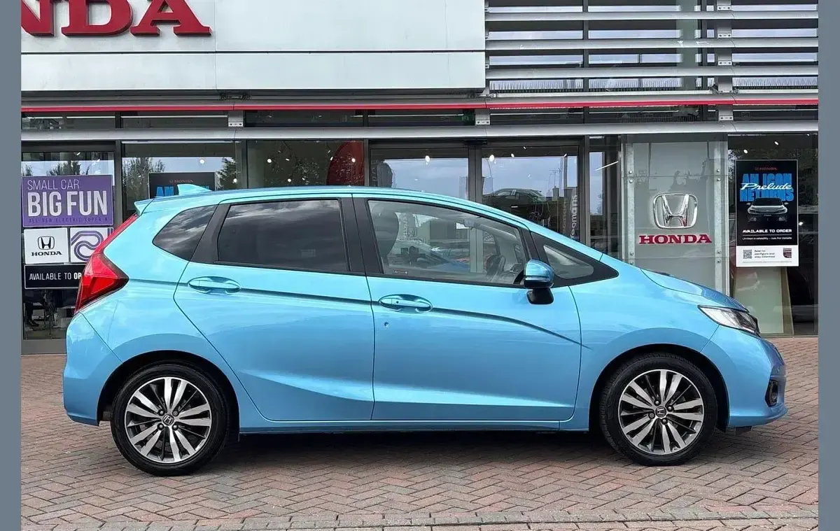 Used Honda Jazz EX 102 HP (75 kW) 2018 Skyride blue Hatchback