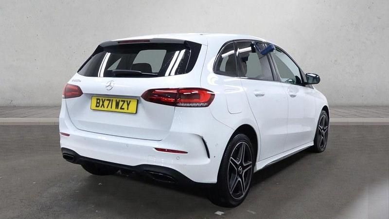 Used Mercedes B250e Executive 218 HP (160 kW) 2021 White MPV