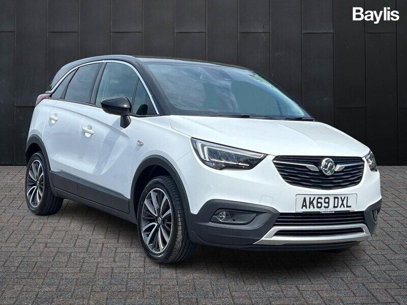 White Used 2019 Vauxhall Crossland X Elite SUV | £9,495 (Fair price) - Image 1/3