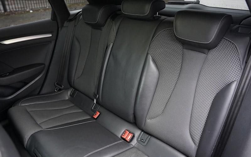 Used Audi A3 Sportback S-Line 184 HP (135 kW) 2014 Red Hatchback