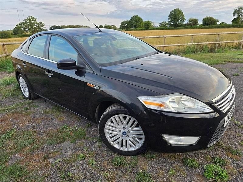Black Used 2009 Ford Mondeo Ghia Hatchback | £1,500 (Good price) - Image 1/4