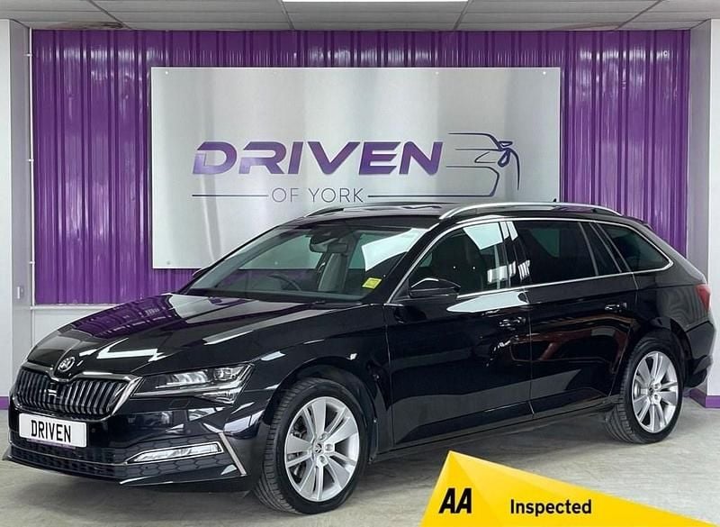 Black Used 2021 Skoda Superb SE L Estate | £17,000 (Good price) - Image 1/4
