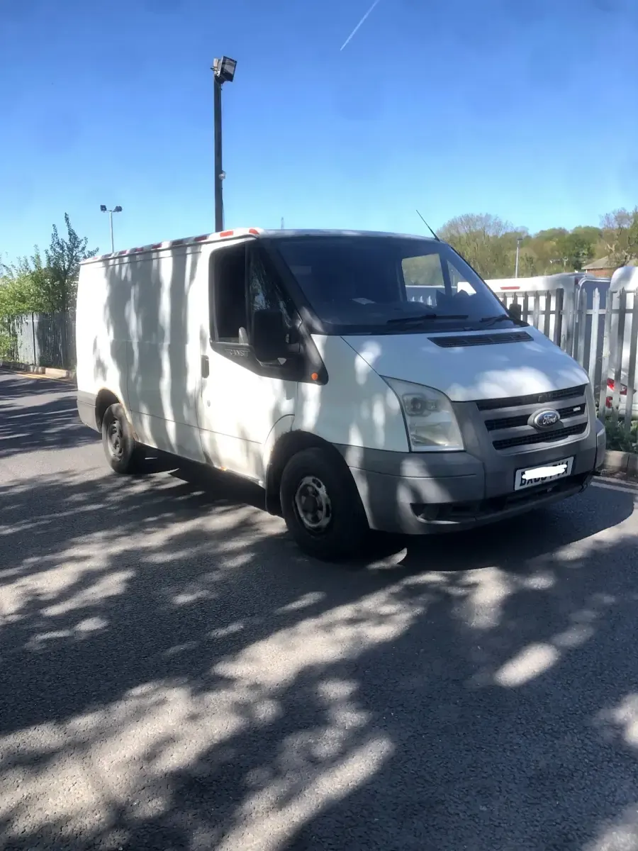Second-hand Ford Transit 85 CP (62 kW) 2008 Alb Van
