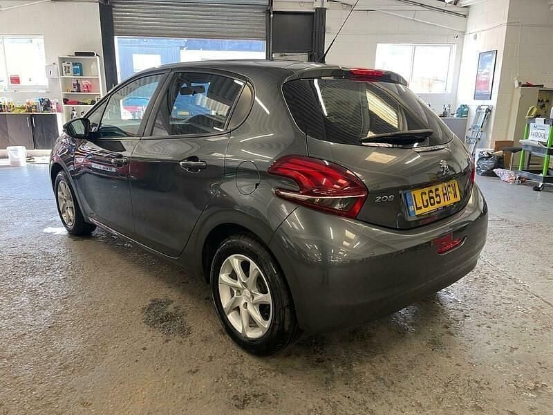 Used Peugeot 208 Access 68 HP (50 kW) 2015 Grey Hatchback