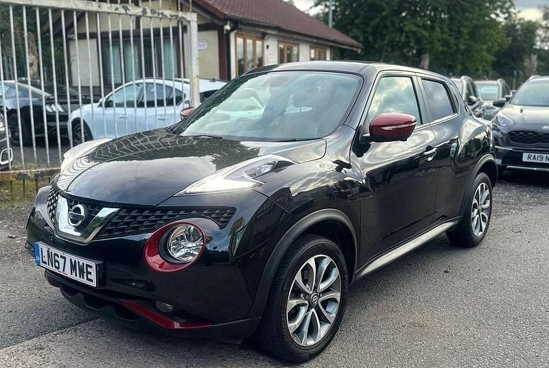Black Used 2017 Nissan Juke Tekna SUV | £6,999 (Good price) - Image 1/4