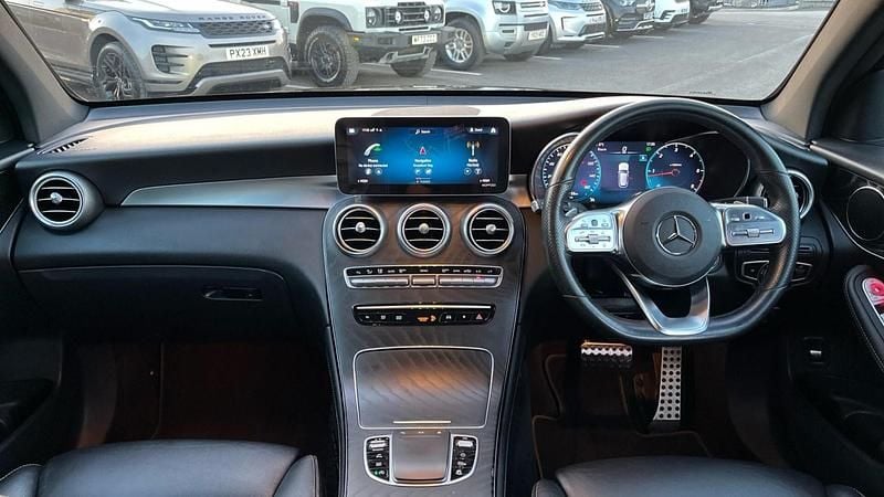Used Mercedes GLC300 AMG Line Premium 245 HP (180 kW) 2019 Black Estate
