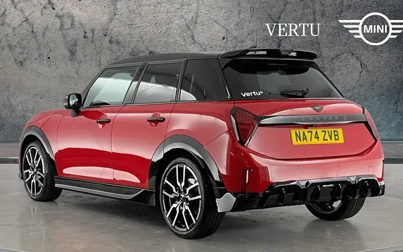 Used Mini Cooper Sport 150 kW (204 HP) 2026 Hatchback